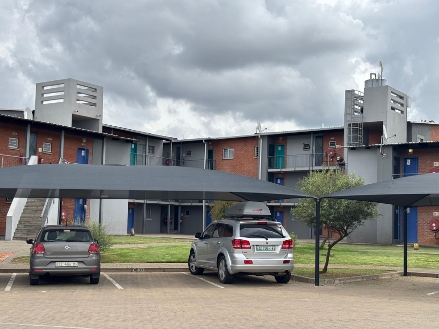 2 Bedroom Property for Sale in Raceway Free State